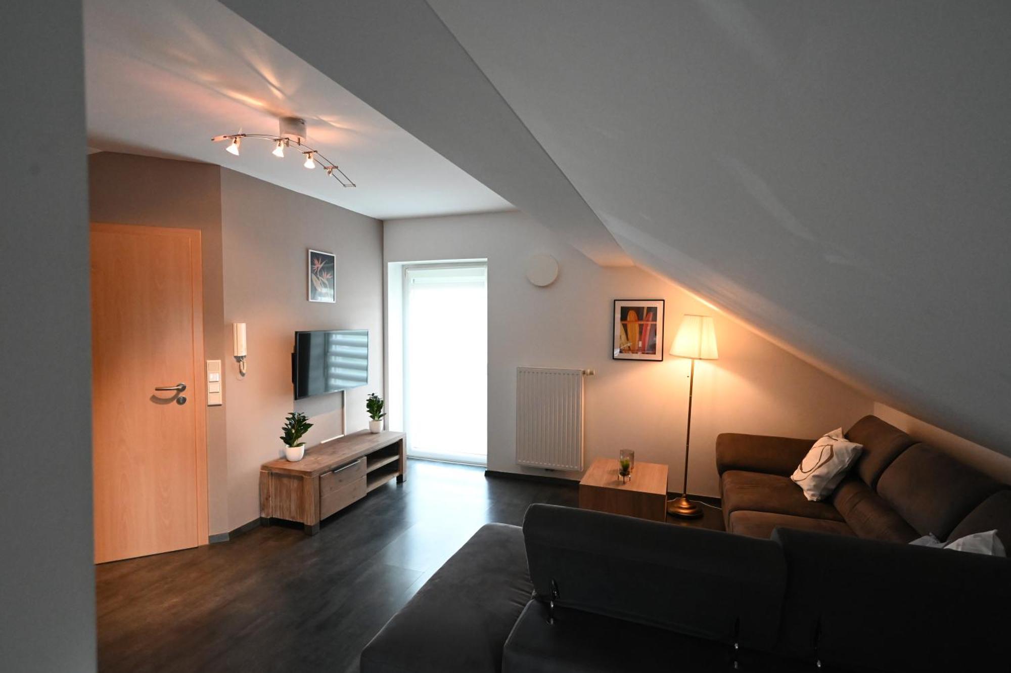 Koestlbach Apart I Ferienwohnung Bis 3 & 6 Personen I Nuernberg I Neumarkt I Messe I Natur I Kueche I Parken I Waschmaschine I Garten Postbauer-Heng Ngoại thất bức ảnh