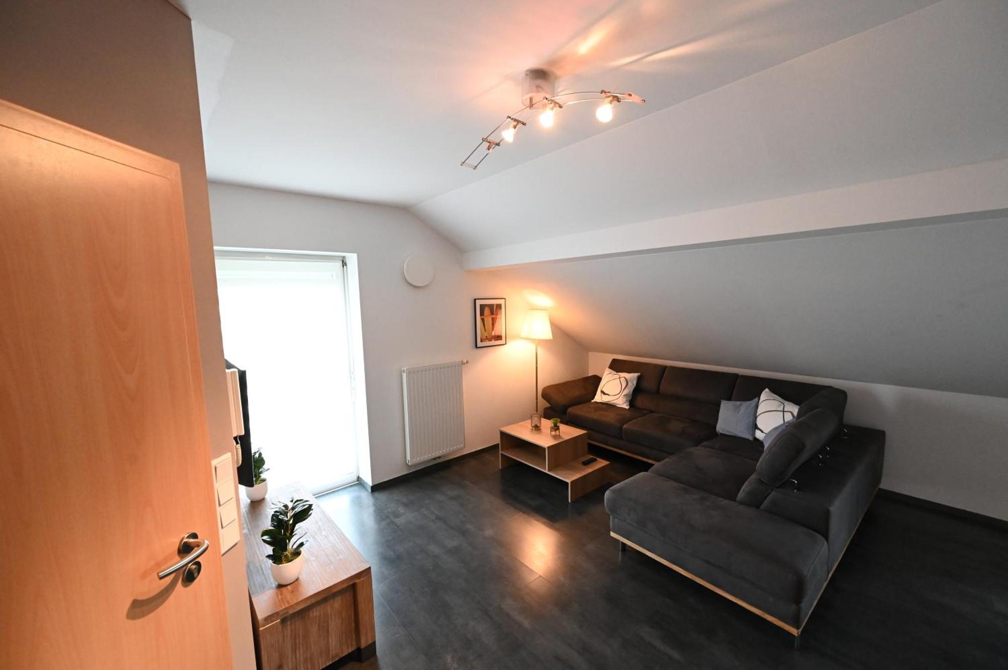 Koestlbach Apart I Ferienwohnung Bis 3 & 6 Personen I Nuernberg I Neumarkt I Messe I Natur I Kueche I Parken I Waschmaschine I Garten Postbauer-Heng Ngoại thất bức ảnh